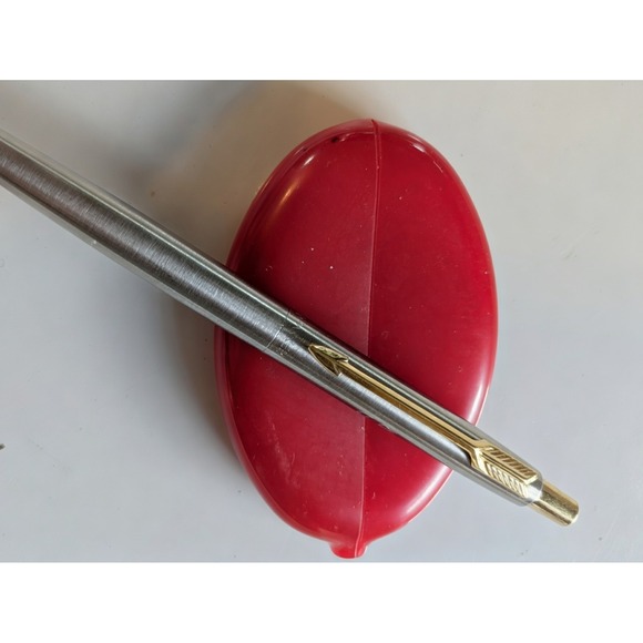 Vintage Parker 45 Ballpoint Pen Silver Stainless Steel Gold Arrow Engraved "TH" - Picture 9 of 11